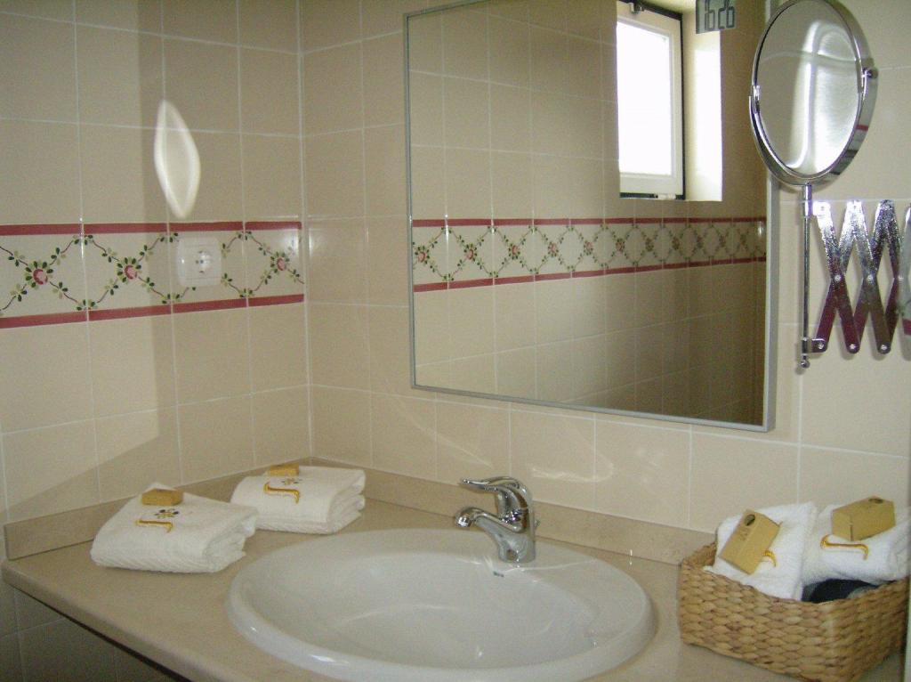 Outeiro Da Vila - Casas De Campo Vila Verde de Ficalho Zimmer foto